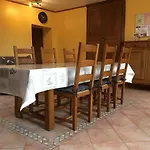Champetre Avec Cuisine Equipee, Wifi Et Grande Cour Privee - Fr-1-510-175