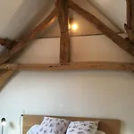 Champetre Avec Cuisine Equipee, Wifi Et Grande Cour Privee - Fr-1-510-175 * Leval (Nord)