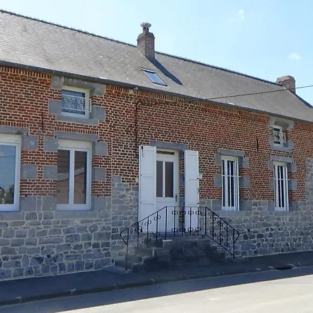 Ferienhaus Champetre Avec Cuisine Equipee, Wifi Et Grande Cour Privee - Fr-1-510-175